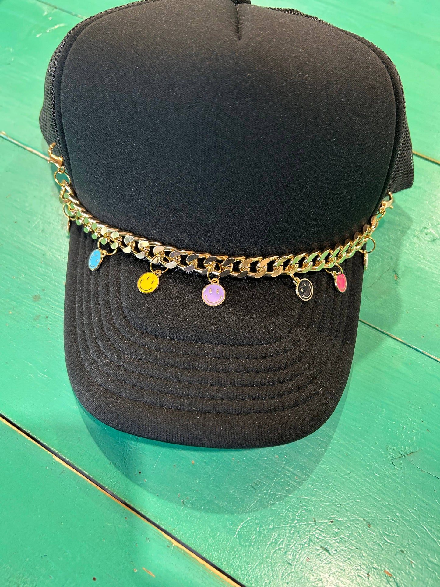 Smiley Trucker Hat Chain